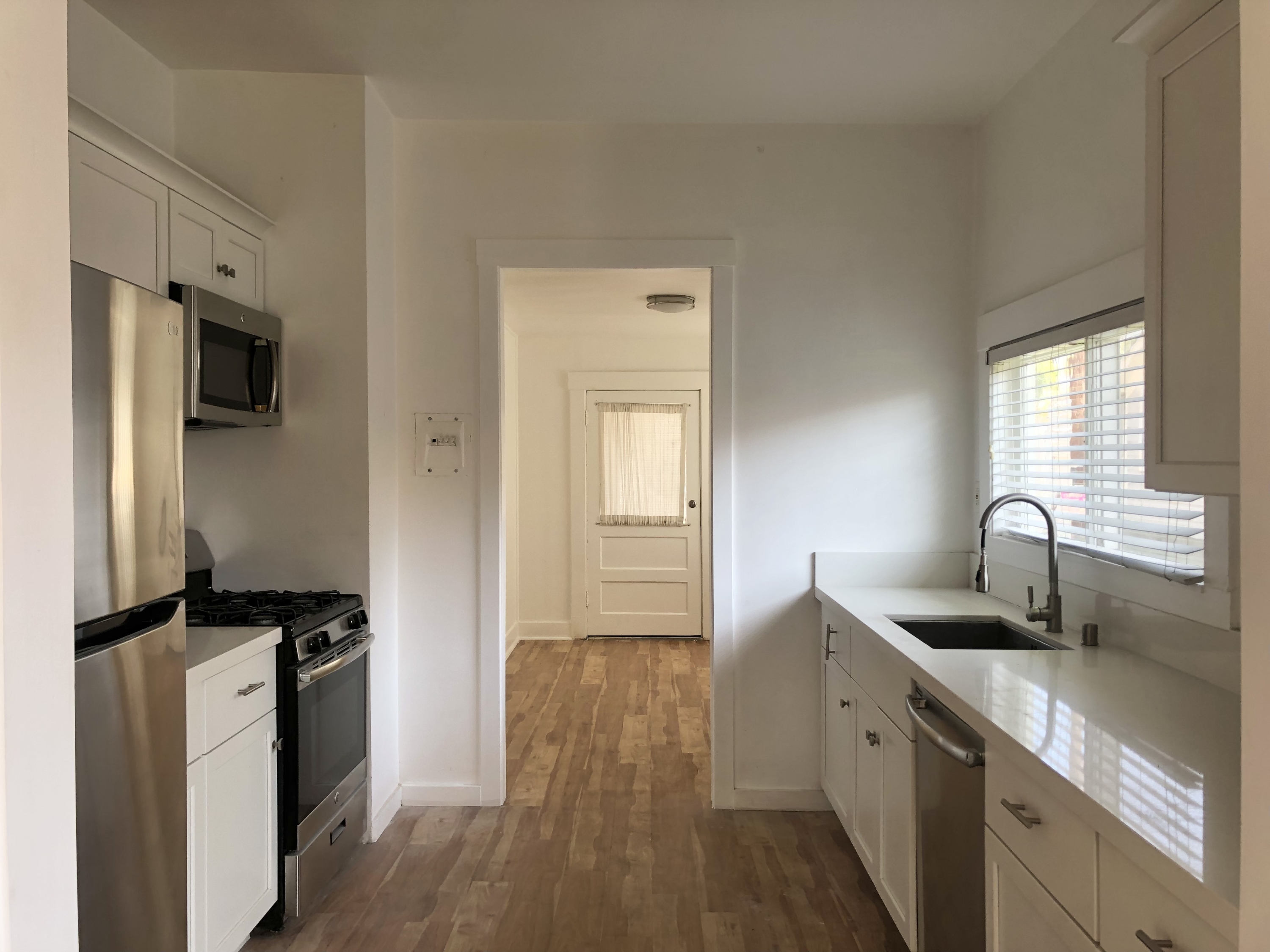 220 W. Sola Street - C