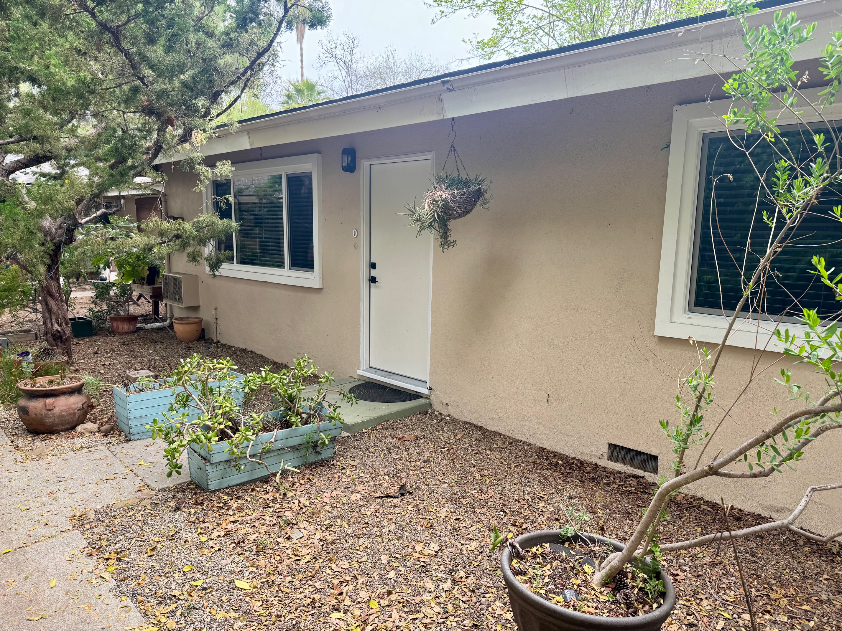 601 Grand Avenue - O