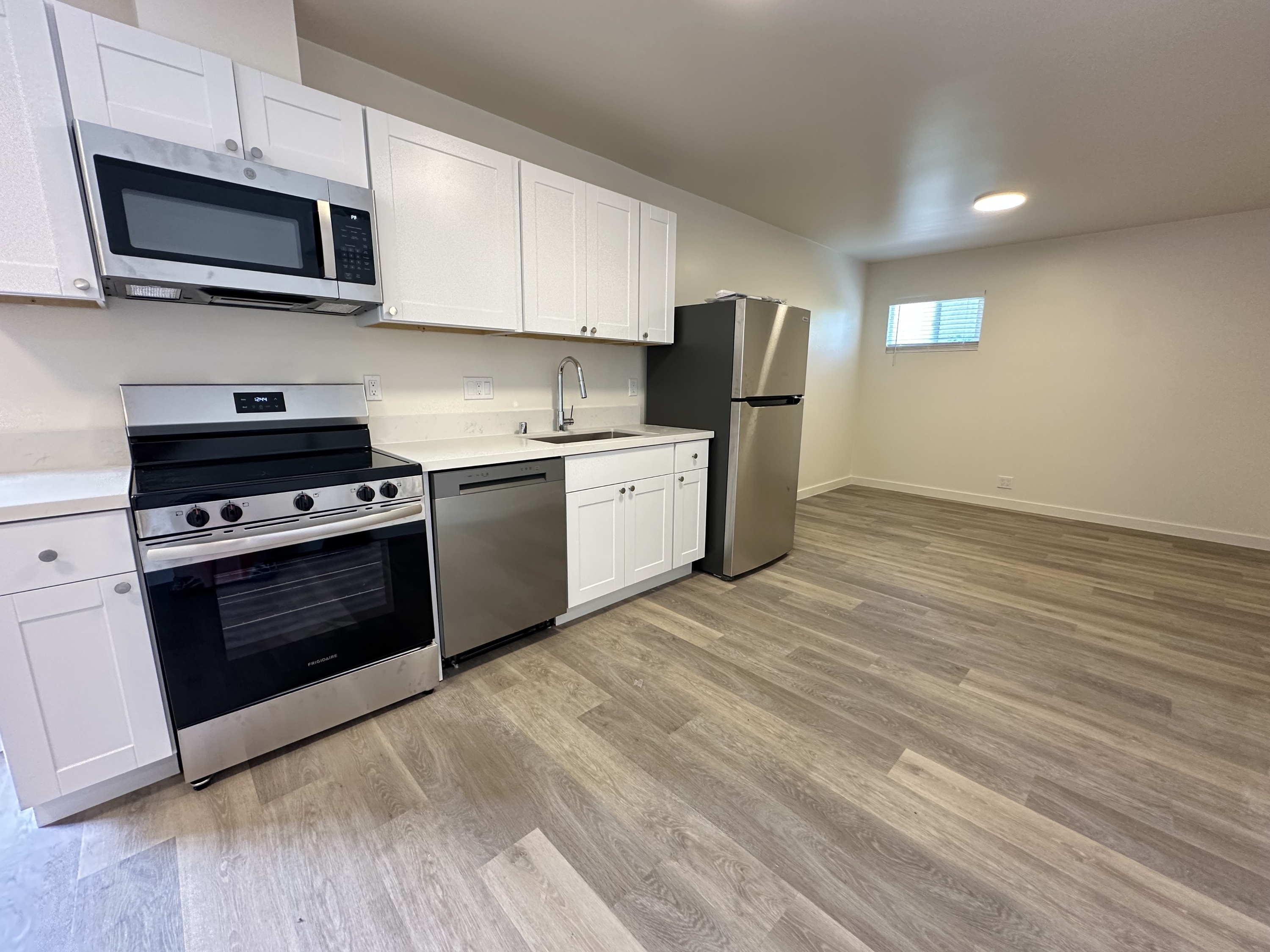 111 North La Cumbre Road - 21