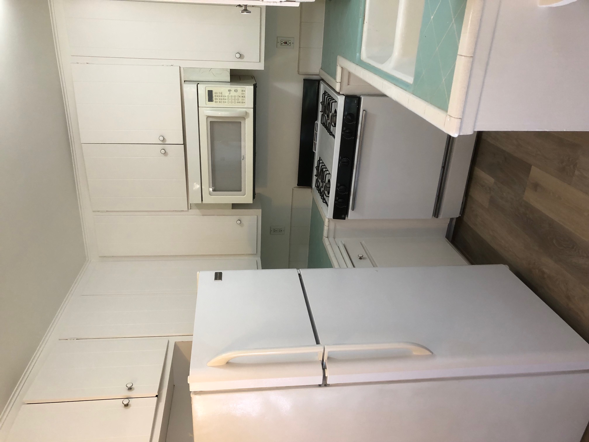 204 & 206 W. Yanonali St. - 204-4