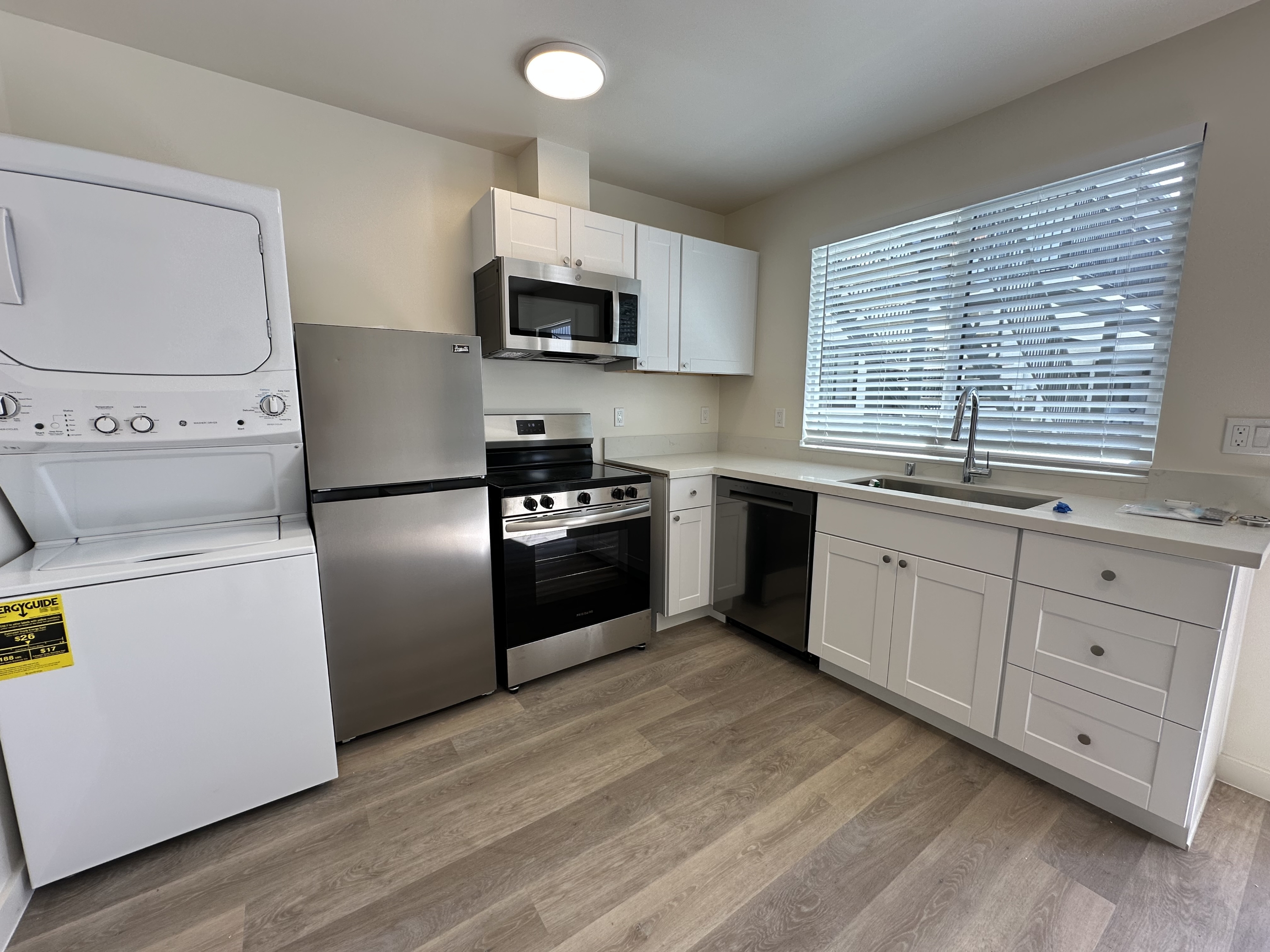 111 North La Cumbre Road - 19