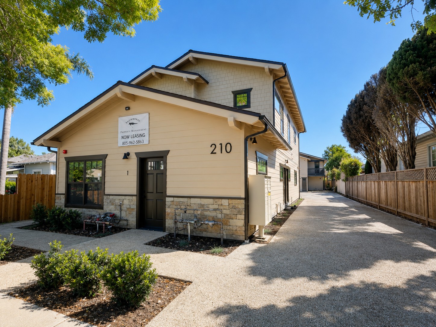 Property main image