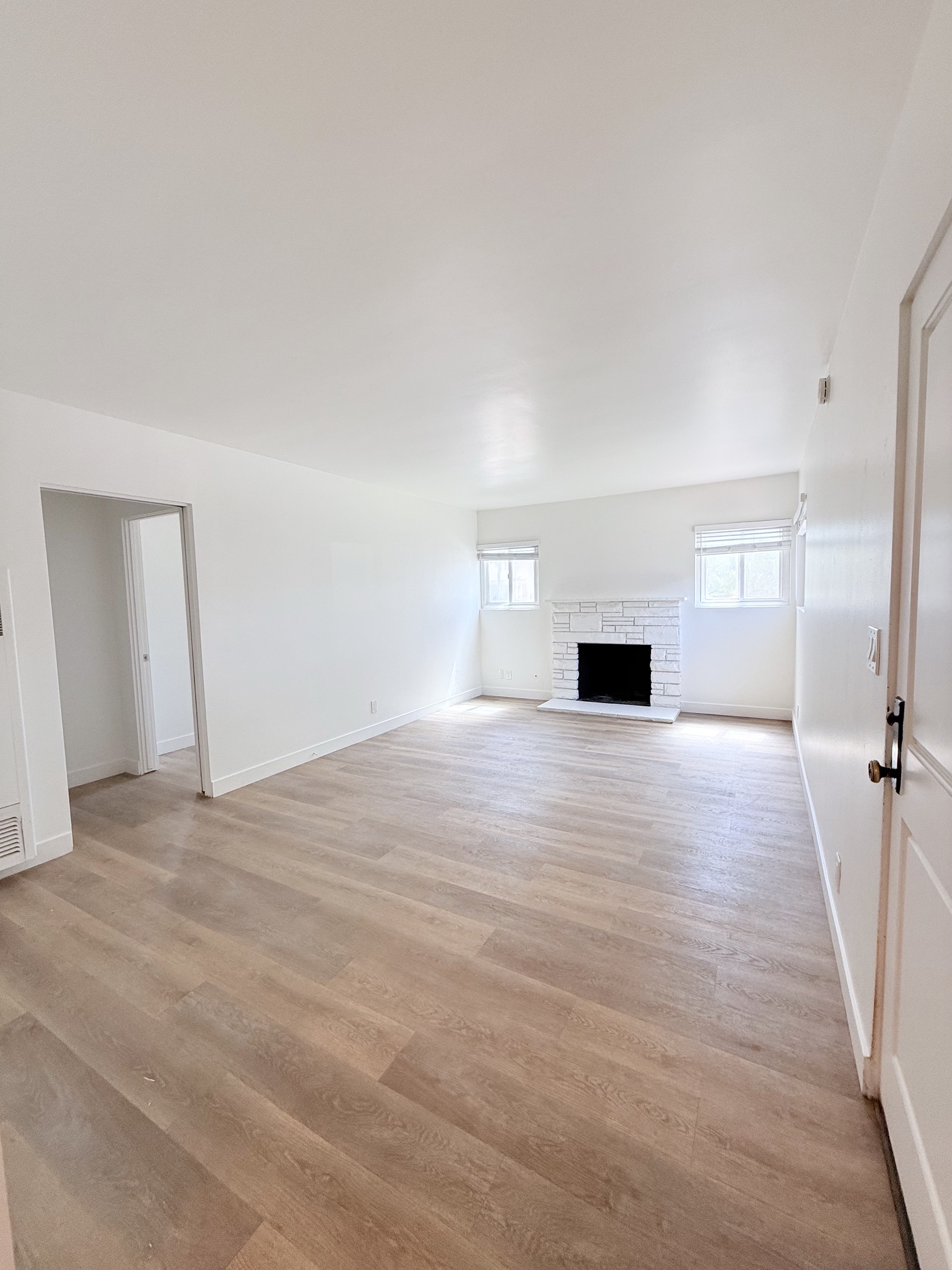 204 & 206 W. Yanonali St. - 204-1